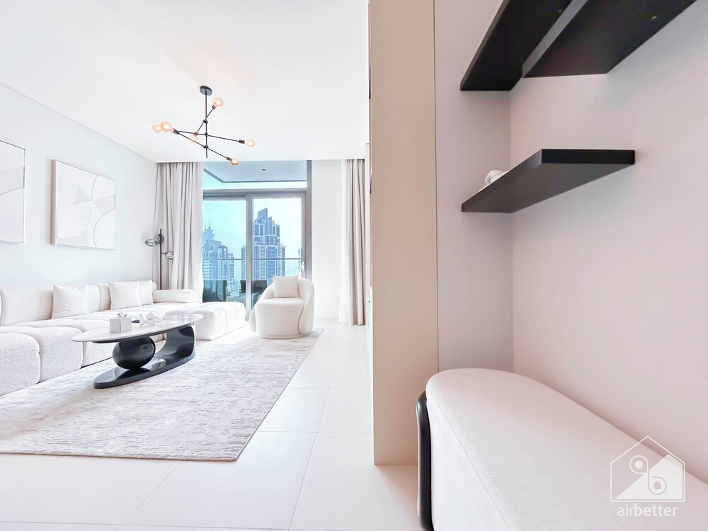 Luxurious 2B Apartment at Burj Crown Downtown