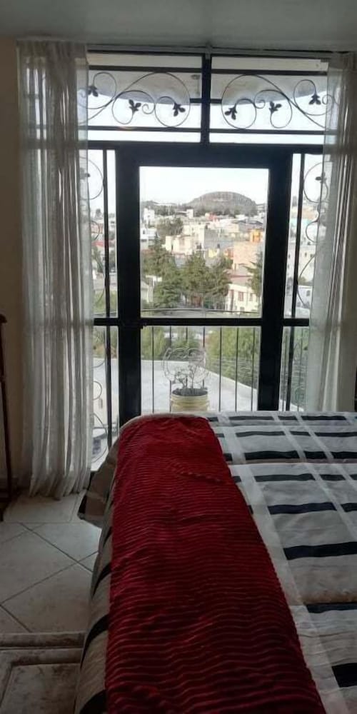 Zacatecas Vacations - Habitacion con vista a la Bufa - Property Image 21