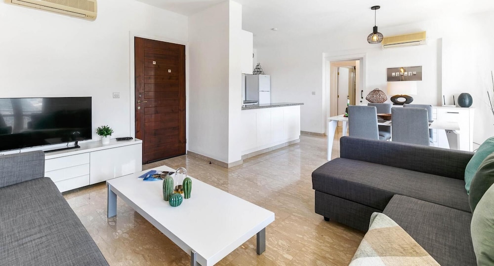 Apartment U2 - Zias in Kouklia view 3
