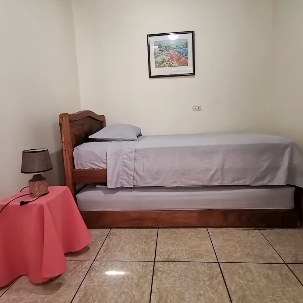 Casa Cafetal Aeropuerto Two Bedrooms