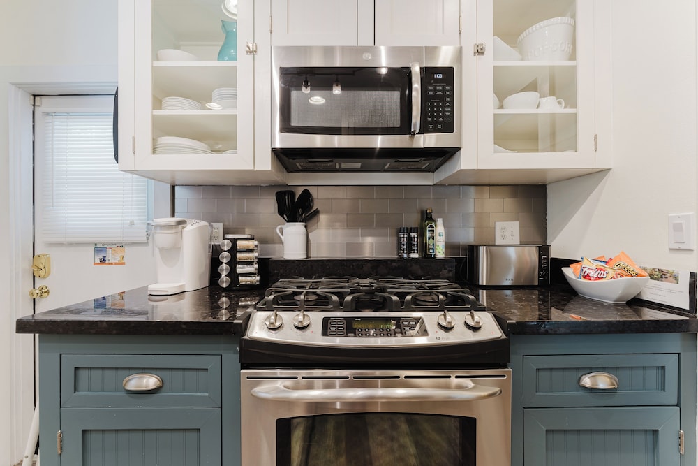 Coco Plum Cottage