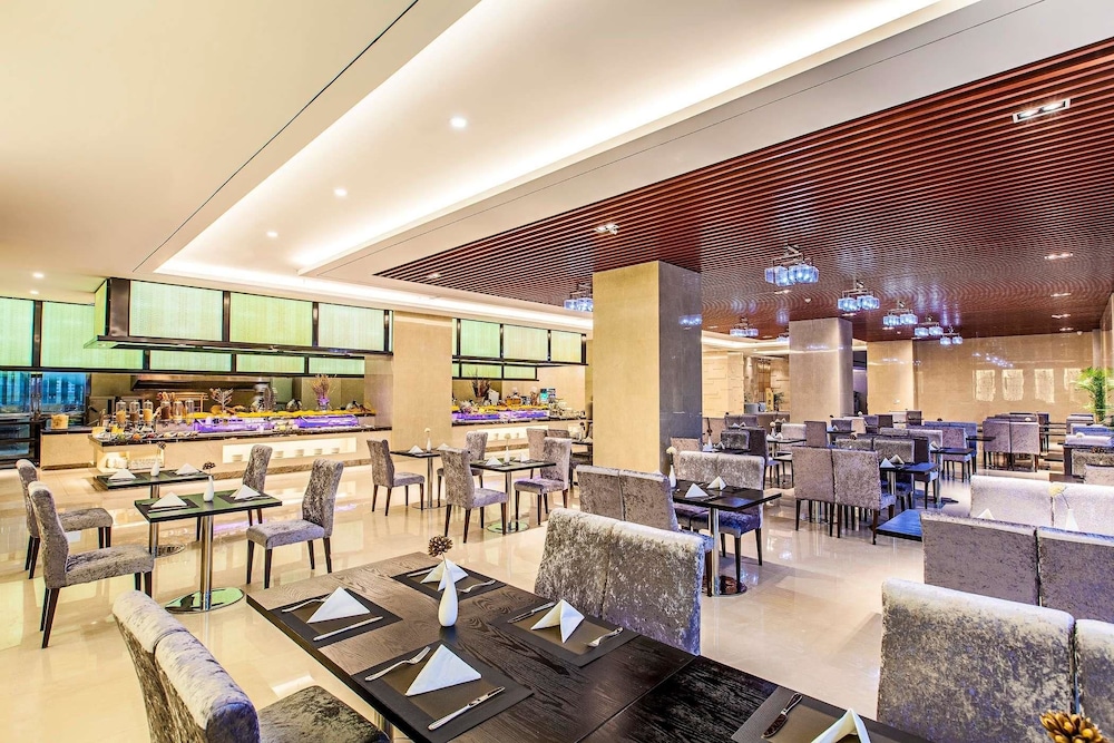 Ramada by Wyndham Taixing