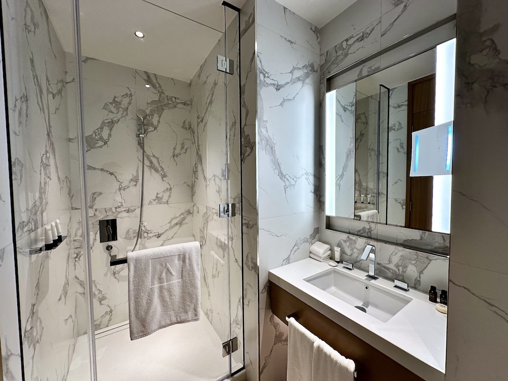 Lux BnB Address Opera I Burj Khalif Views