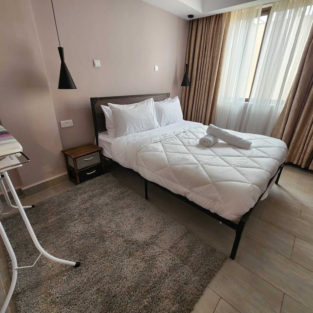 Lux Suites Westlands Cottage Apartments view 4