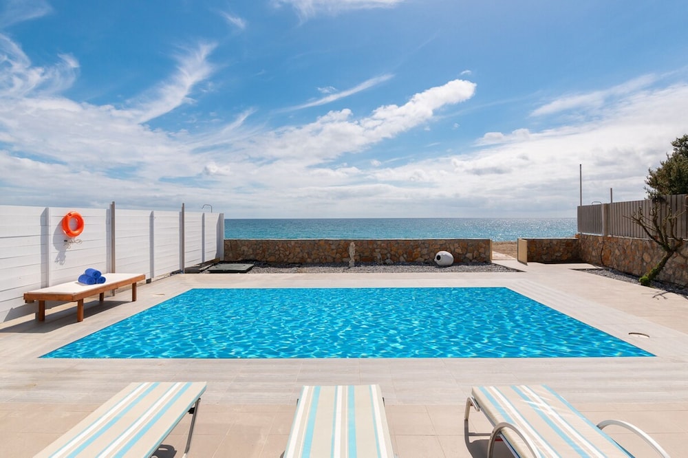 The Rhodes South Escape Beachfront in Plimiri