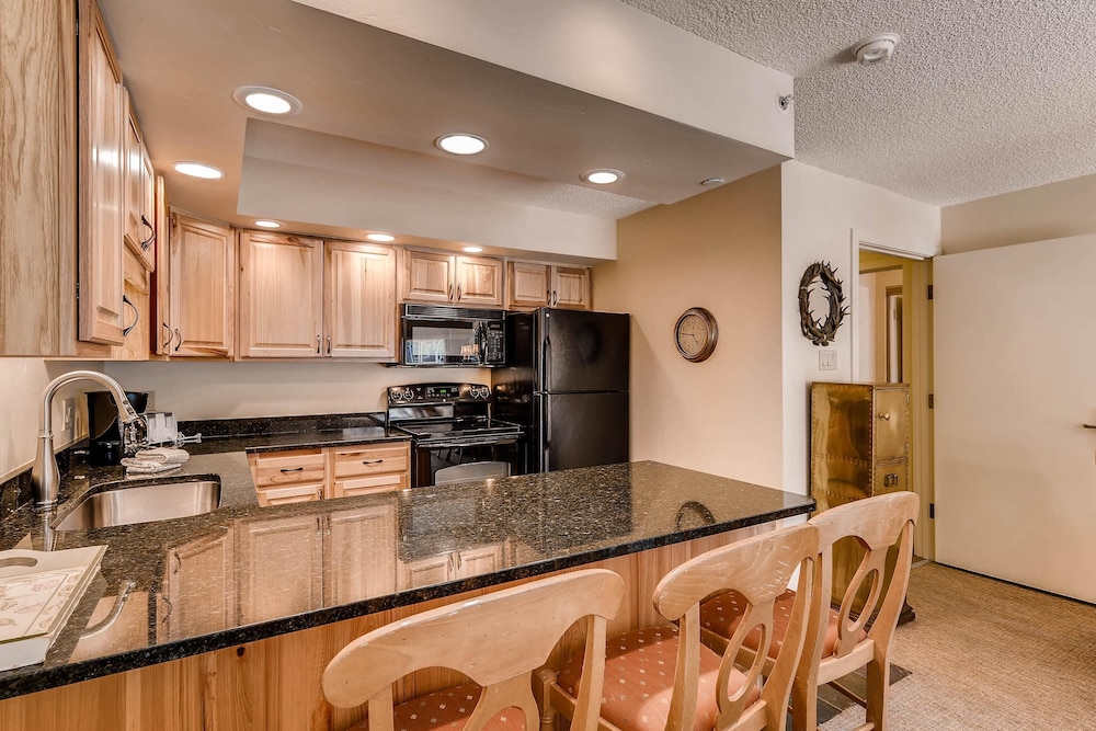 Westwind 306l 1BD 1BA Condo view 4