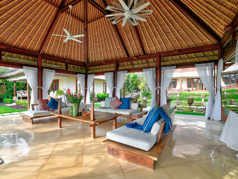 Villa Tanju by Elite Havens view 4
