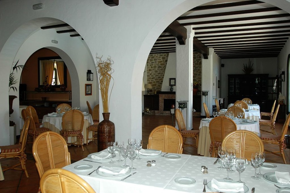 Hostal Doña Lola Marina photo 4