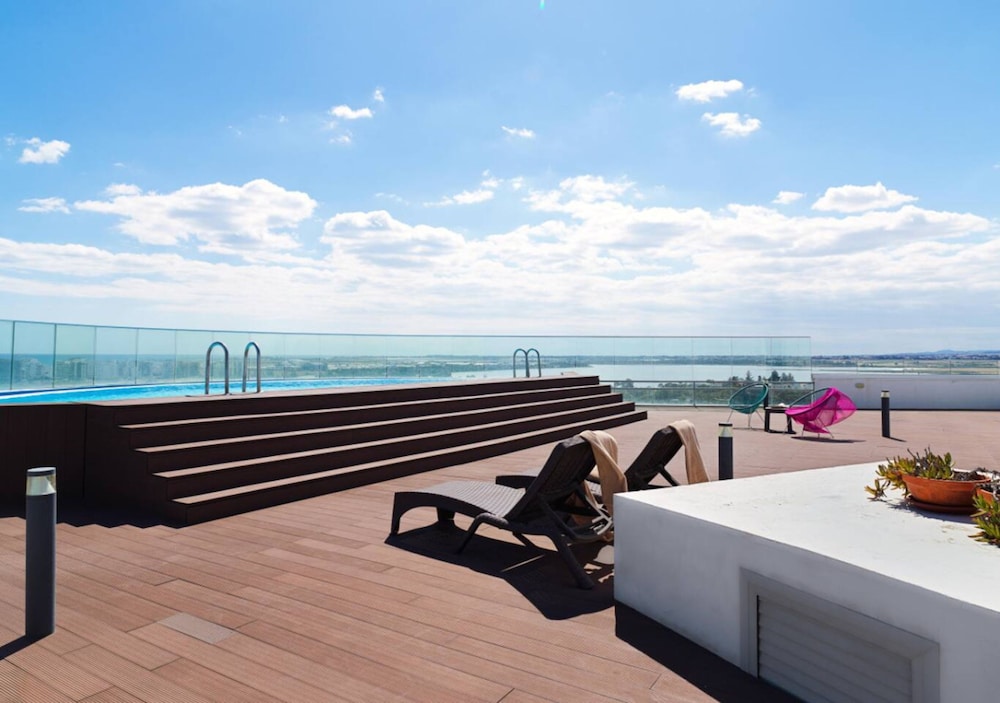 Suite 1003 at Althea Residence