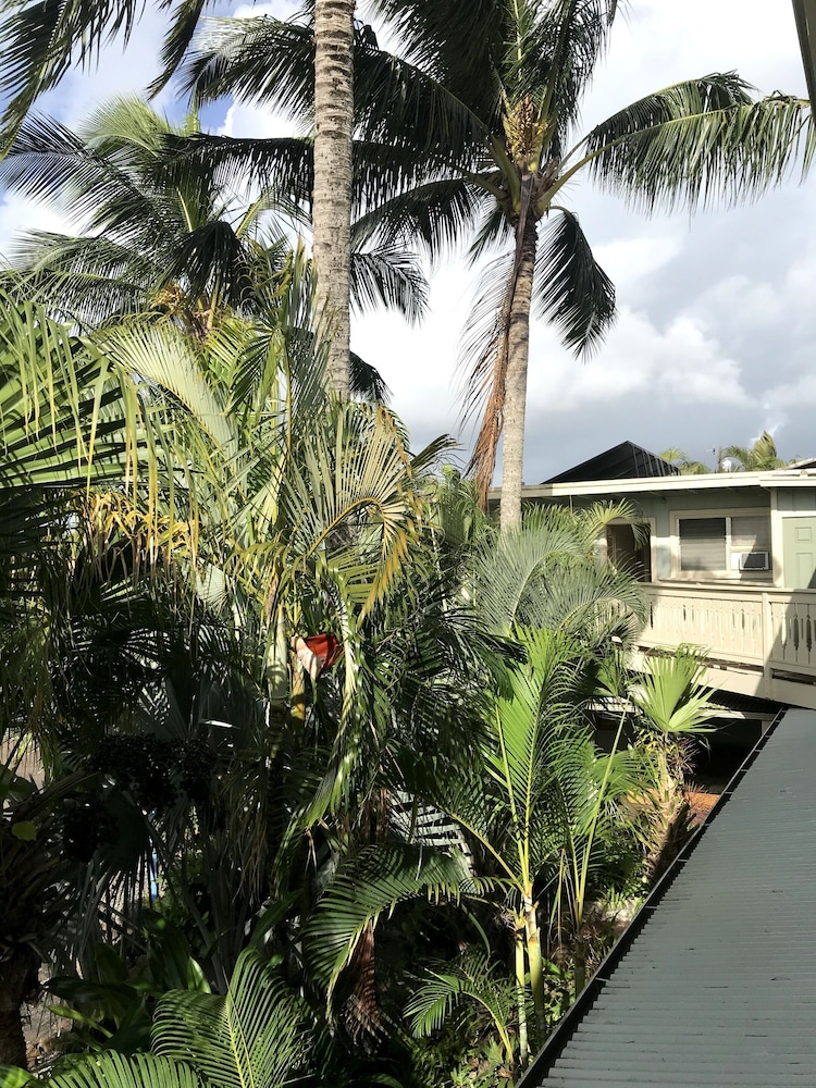 Kaua'i Palms Hotel
