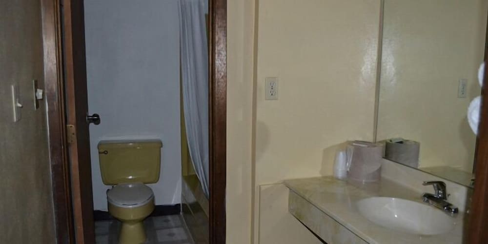 Budget Inn Motel Storm Lake - Property Image 11