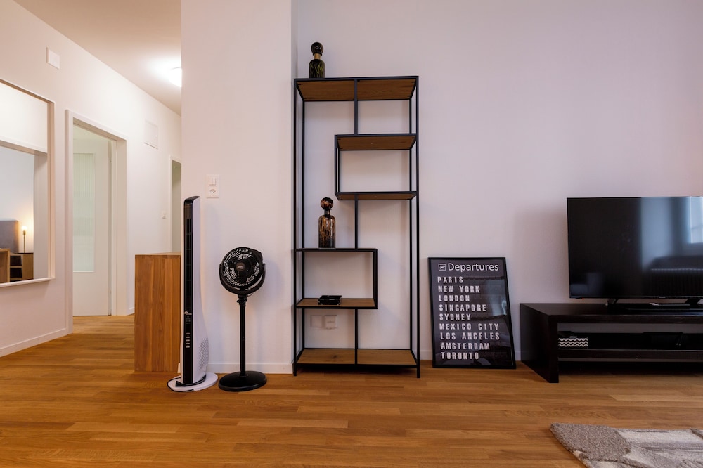 KAYA Zurich Elisabethenstrasse