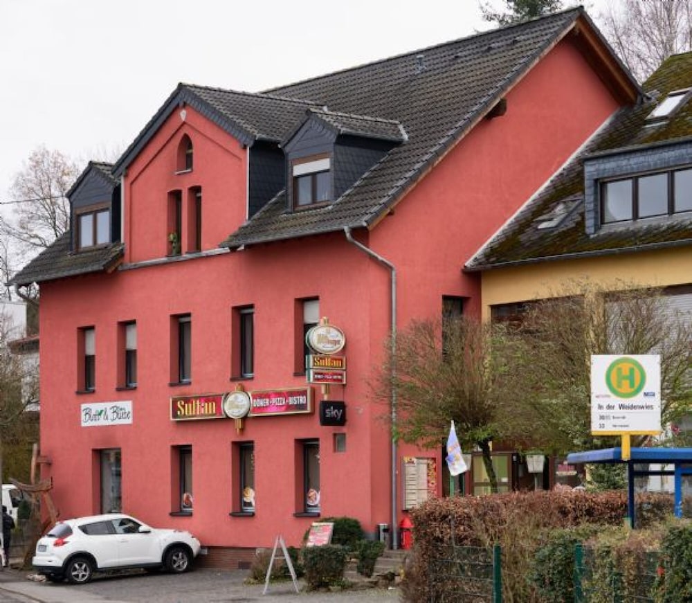 Pluwiger Apartments