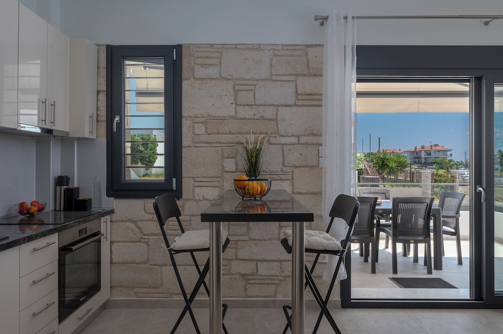 White Pearl Suites Halkidiki
