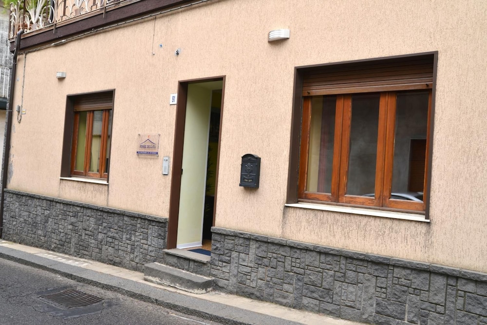 Hotel Fiori di Lava - Image 1