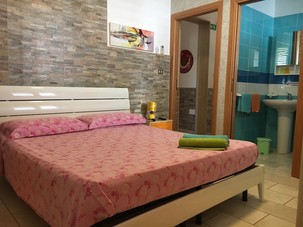 Angel Bay bb Punta Prosciutto is Located in the Heart of Punta Prosciutto