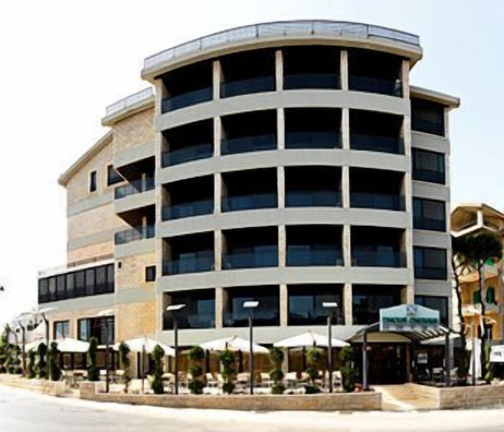 One to One Hotel Dhour Choueir