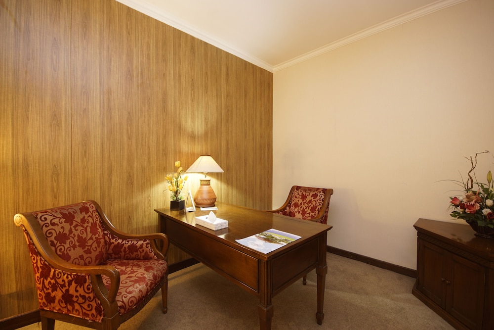 Bahari Inn Tegal