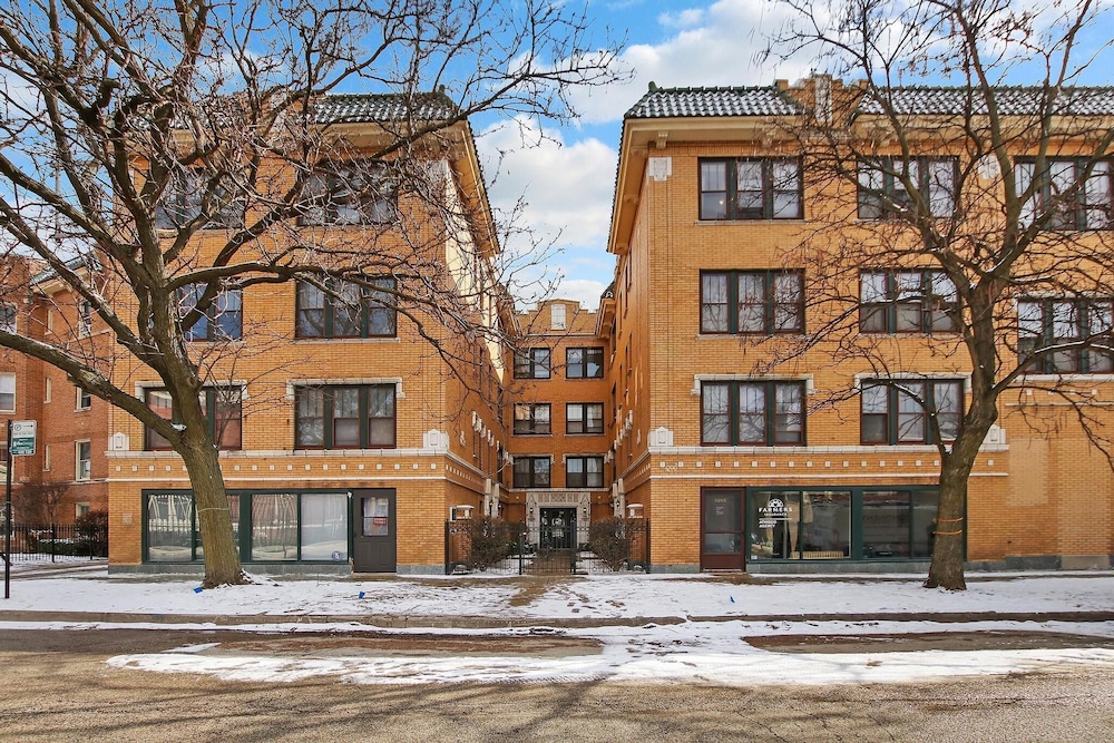 Homey 1BR - Eastwood 2S