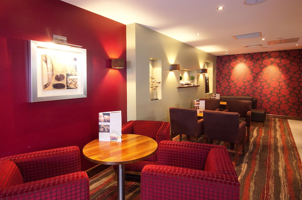 Premier Inn Sunbury - Kempton Park, photo 23