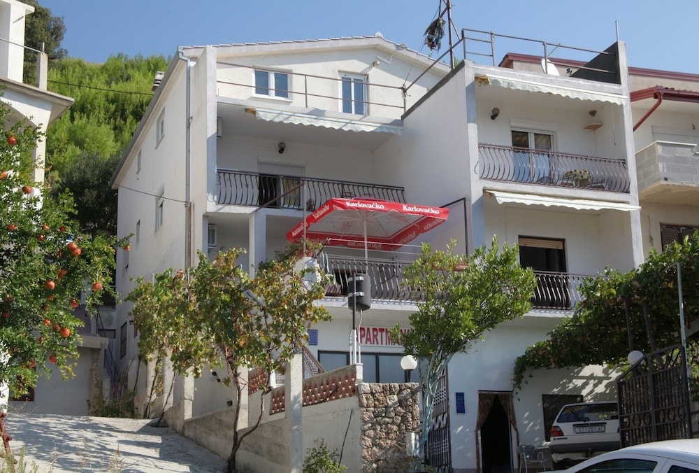 Franka - Beautiful sea View & Parking - A3 view 2