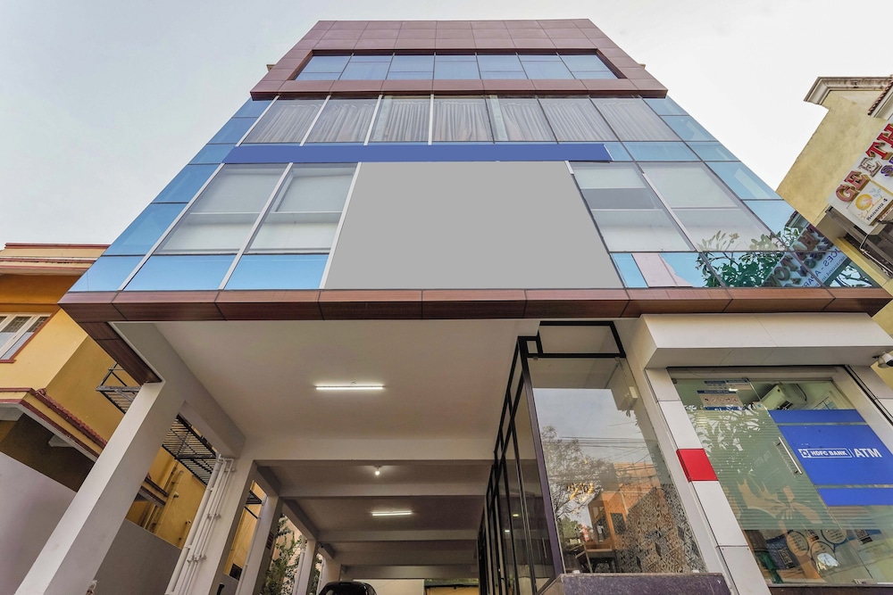 Season4 Residences 1-BHK furnished appt
