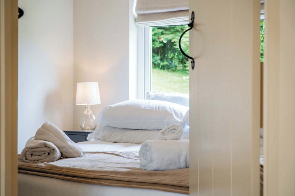 Bayview 3 - 2 Bedroom - Bayview Oxwich