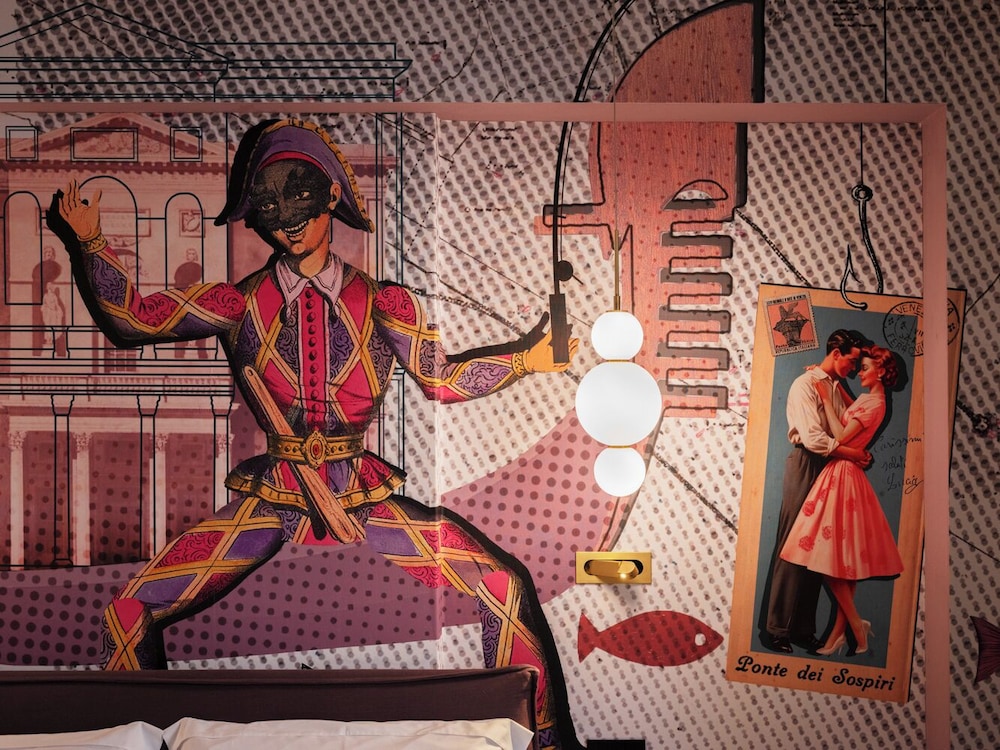 Pietrasanta Ai Teatri