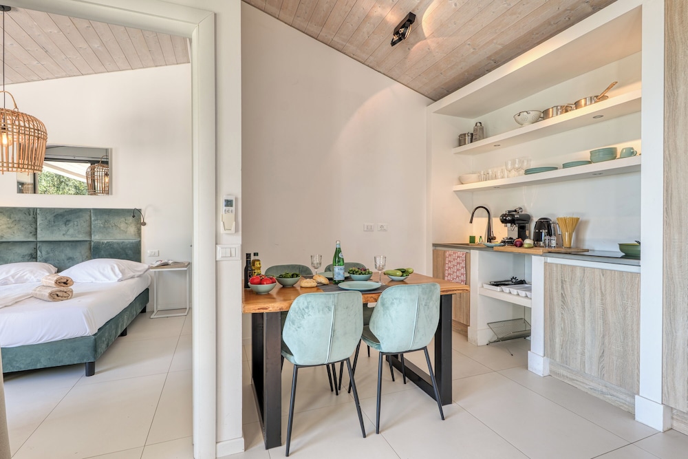 Holiday Resort Balzi Rossi