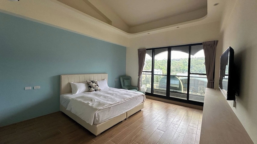 Polar bear bnb