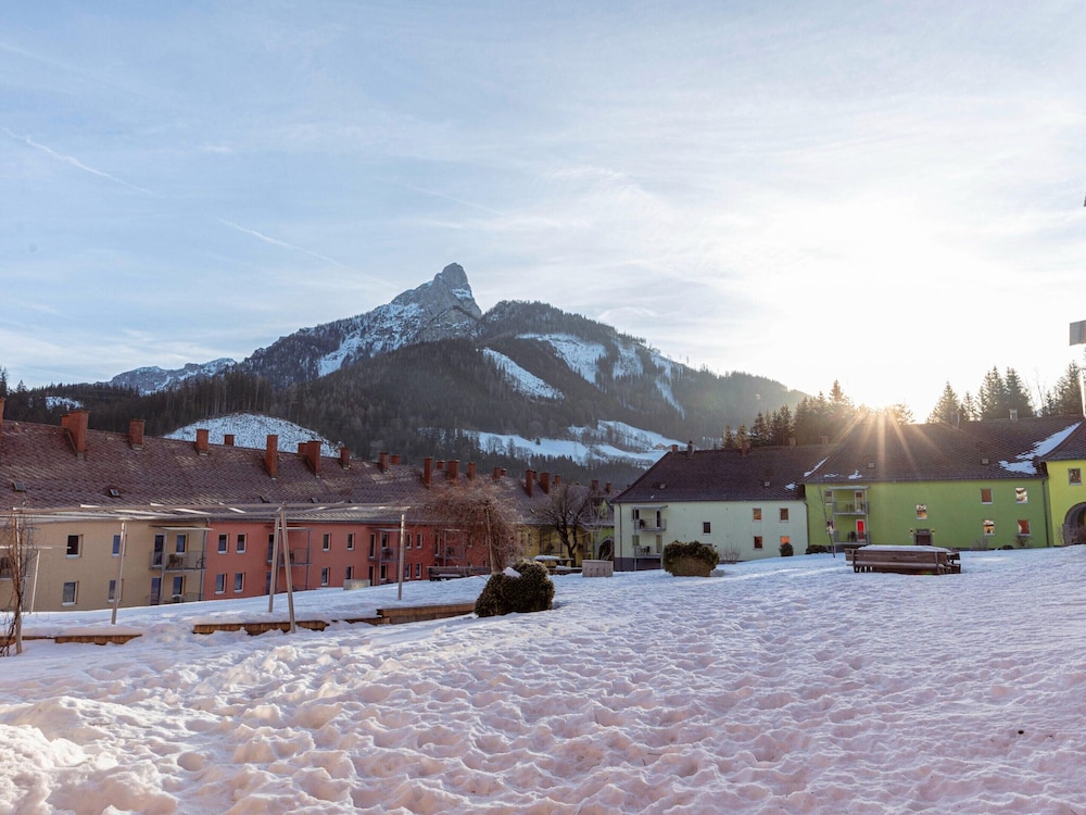Mountain-view Styria Apartment