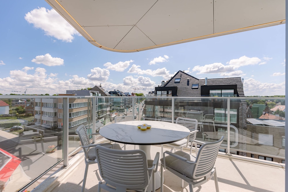 Baldus in Koksijde With 2 Bedrooms and 1 Bathrooms