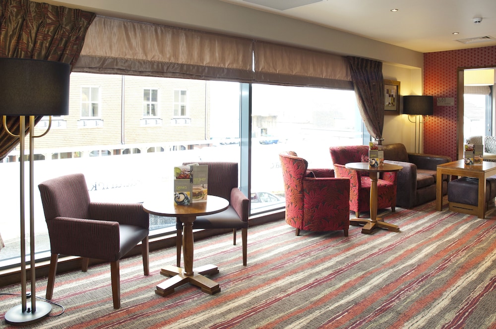 Premier Inn Camberley 4