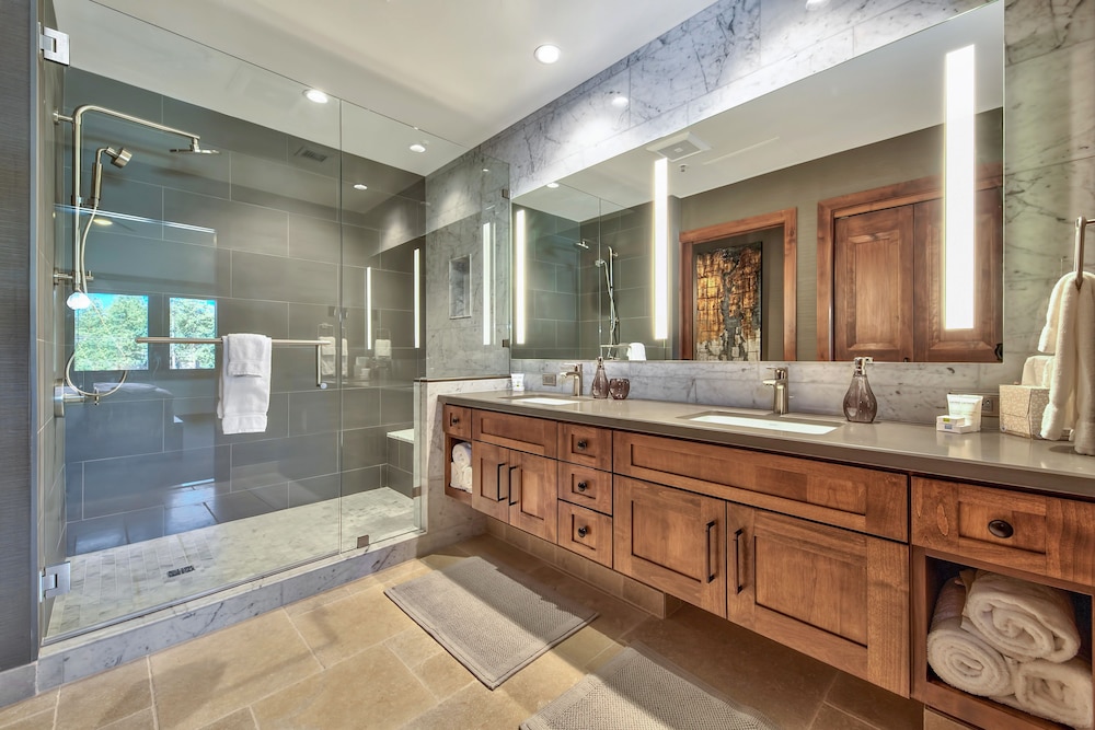 Lake Tahoe Vacations - Zalanta Resort at the Village - Property Image 12