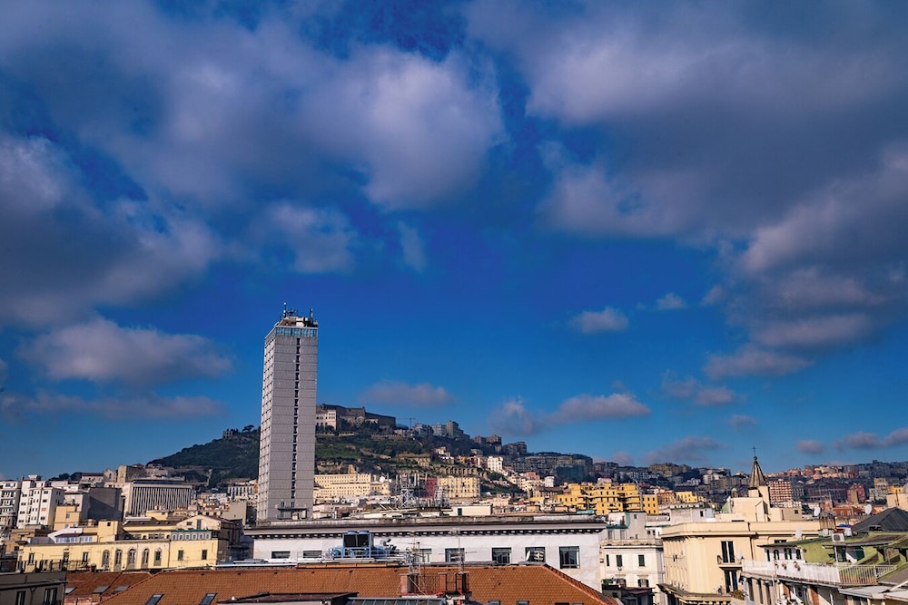 P.C. BOUTIQUE H. LIFESTYLE NAPOLI CENTRO by ClaPa Group Dislocated Hospitality