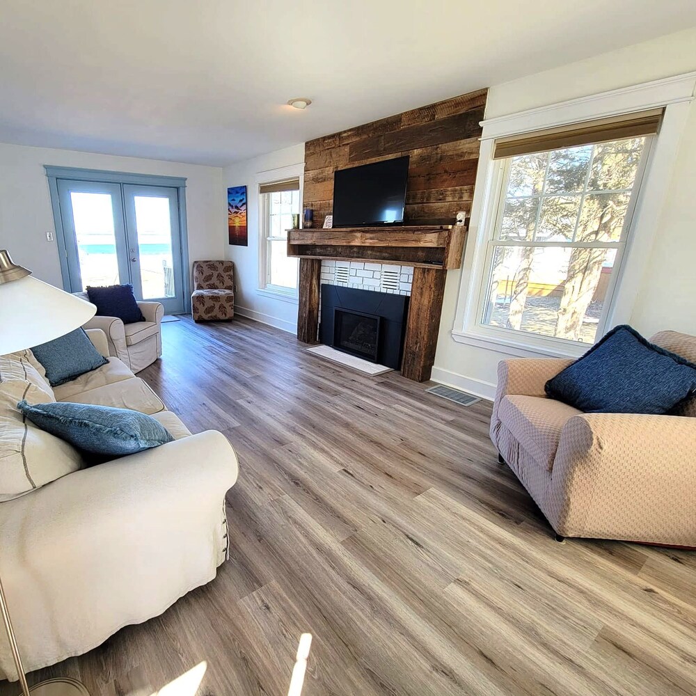 Welcome to Blue County House - Image 2