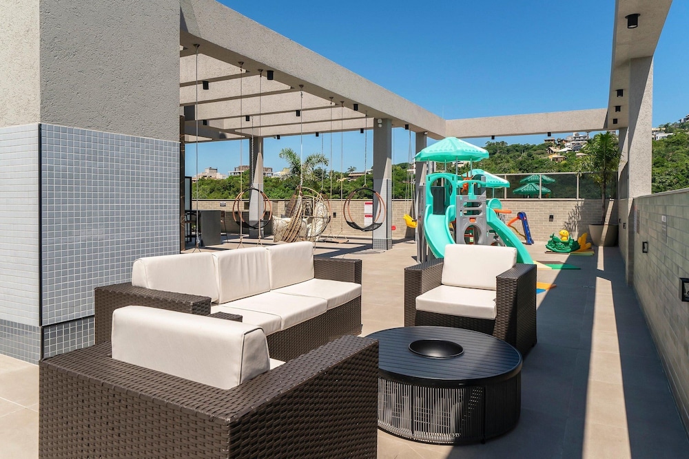 Elegance Residence
