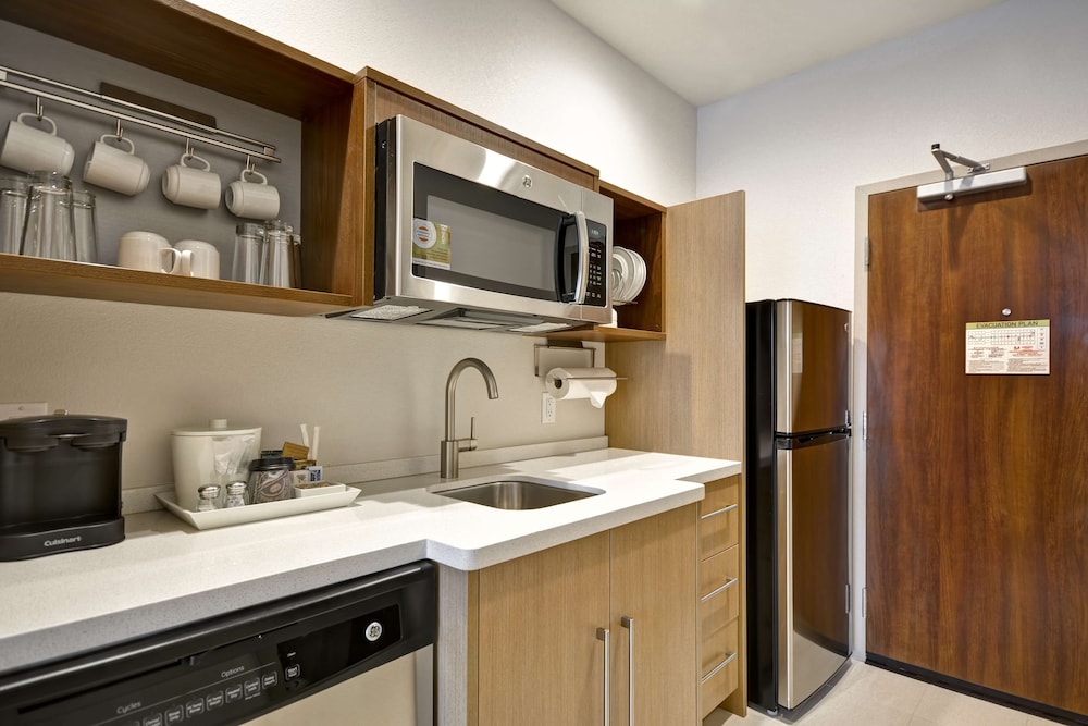 Home2 Suites by Hilton Fairview/Allen - Property Image 9