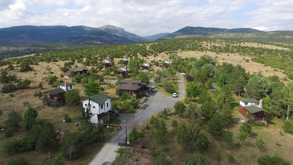 Kibriscik Koroglu Dag Evleri view 3