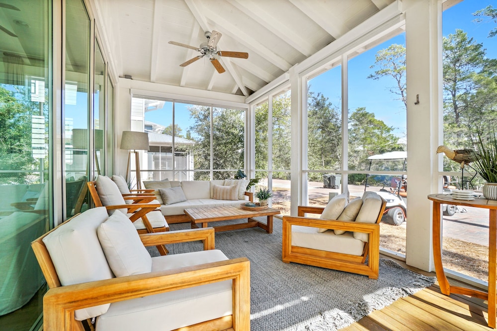 Magnolia Cottages by the Sea by Panhandle Getaways