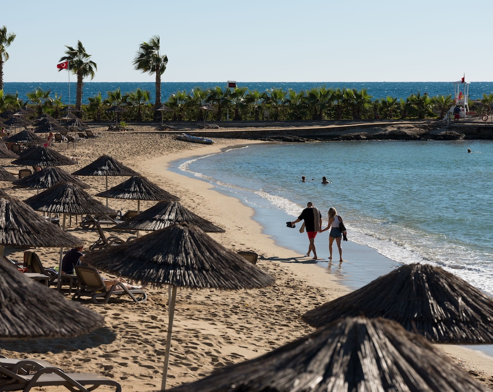 Rubi Platinum Spa Resort & Suites - All Inclusive