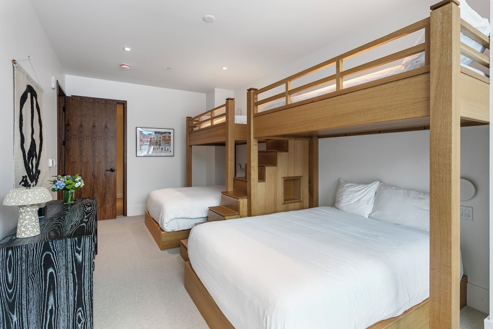 Argent at Deer Valley Resort - Three Bedroom Deluxe #405 3 Condo