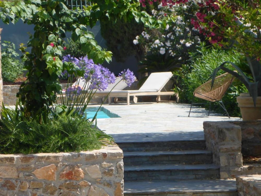 Villa-agave by the sea in Porto-rafti Outside ATH