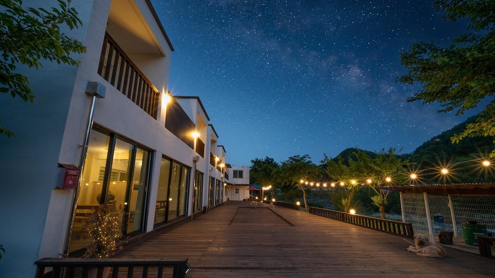 Gapyeong Bom Kids Gajok Spa Pension view 4