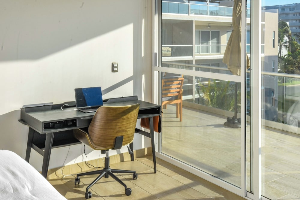 New Vidamar Apartment with Pool & Tennis
