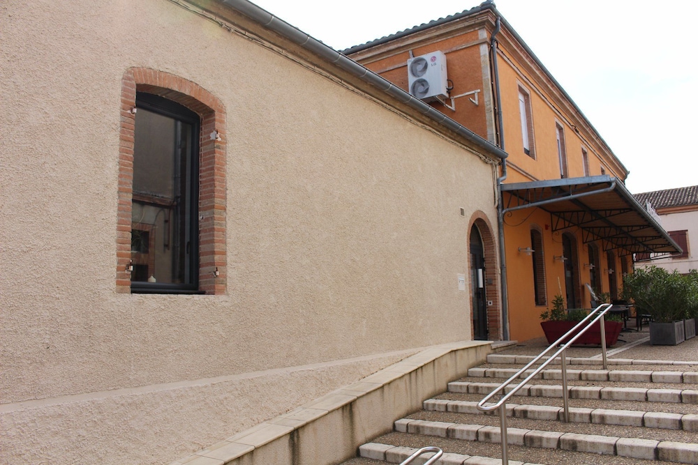 Photo 31