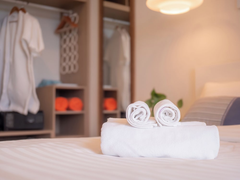 Laguna SkyPark new brand apartments