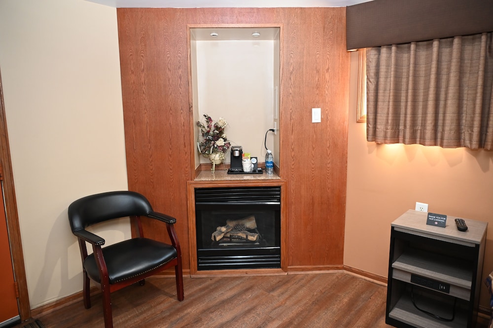 Fellows Creek Lodge