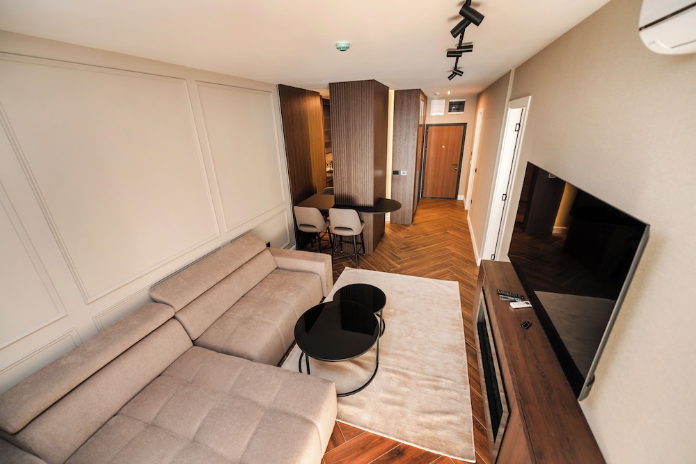 Ideal Apartments