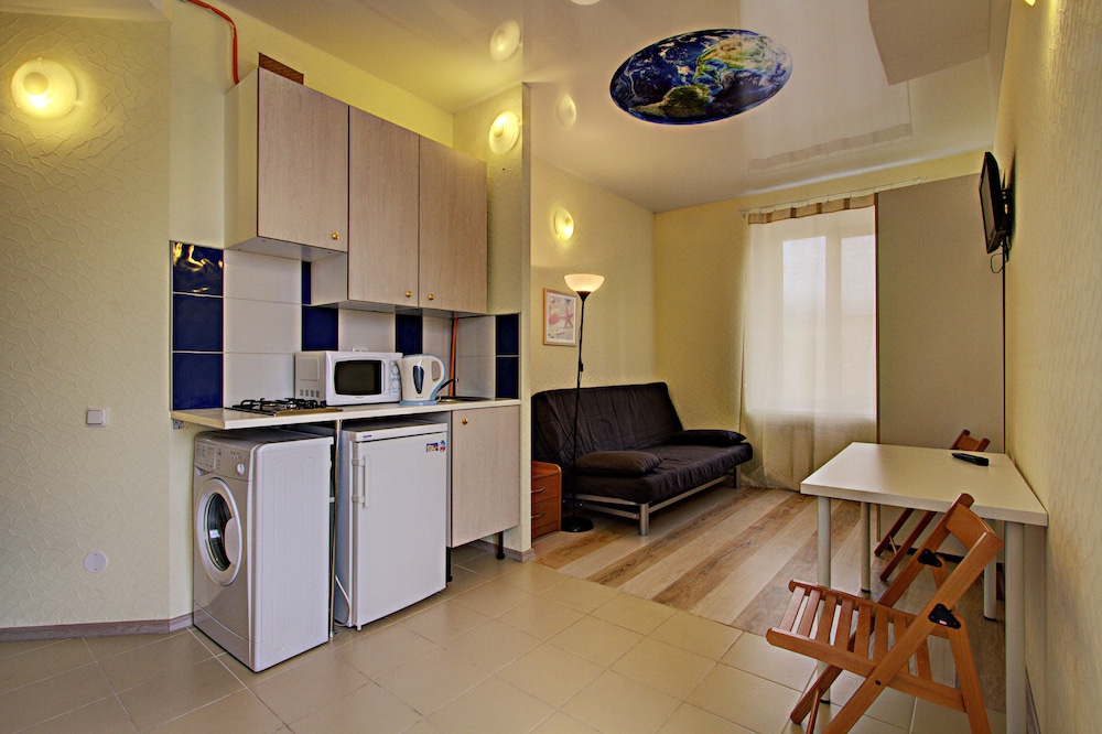 STN Apartments on Grafskiy